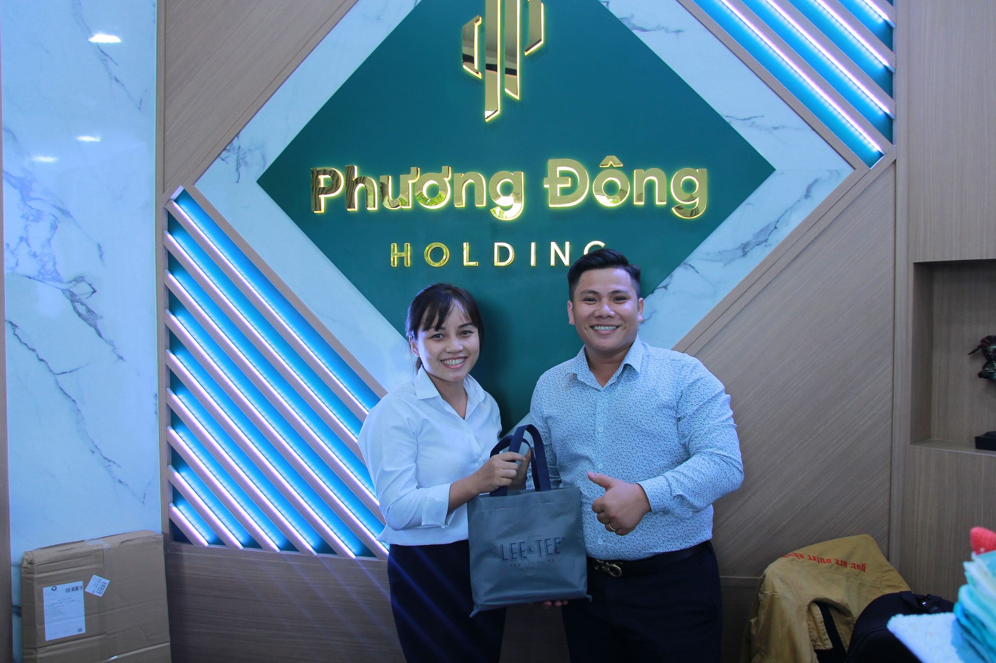 PHUONG-DONG-CHUC-MUNG-SINH-NHAT-CBNV-TRONG-THANG-82022 - phuongdongcorp.vn (6)