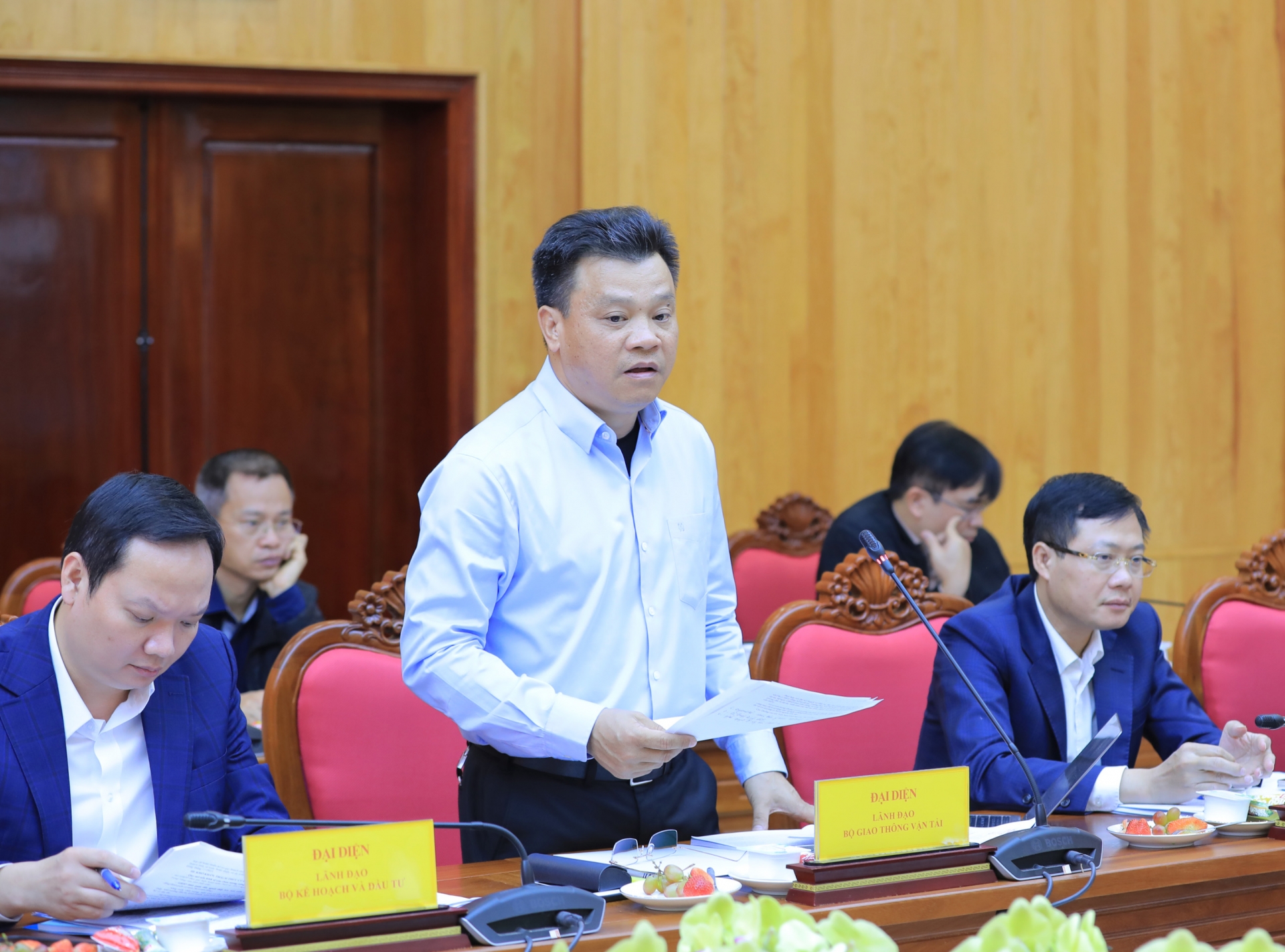 Phó Thủ tướng Trần Hồng Hà thúc đẩy tiến độ Dự án cao tốc Tân Phú - Bảo Lộc - Liên Khương (1)